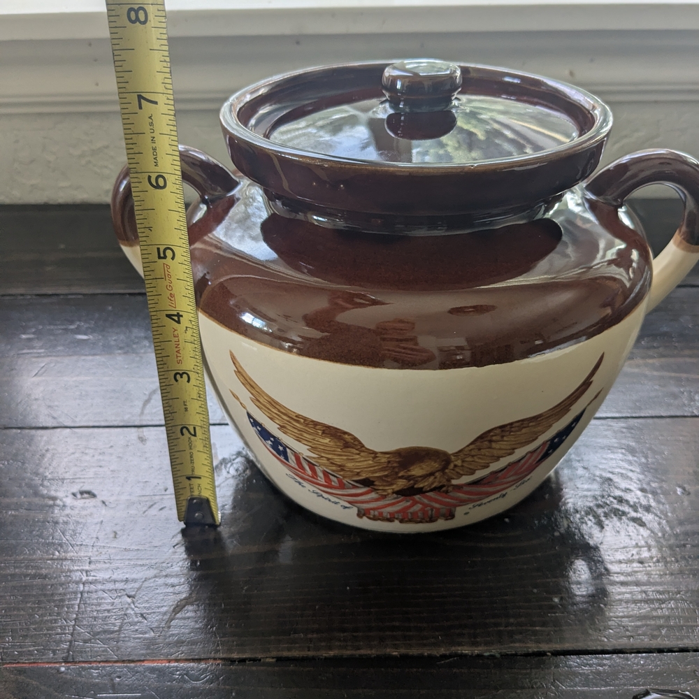 Vintage McCoy Pottery Bean Pot - Picture 2 of 5
